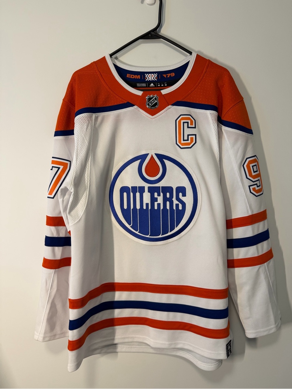 Connor McDavid Edmonton Oilers Adidas Authentic Reverse Retro 1.0 Jersey Size 46
